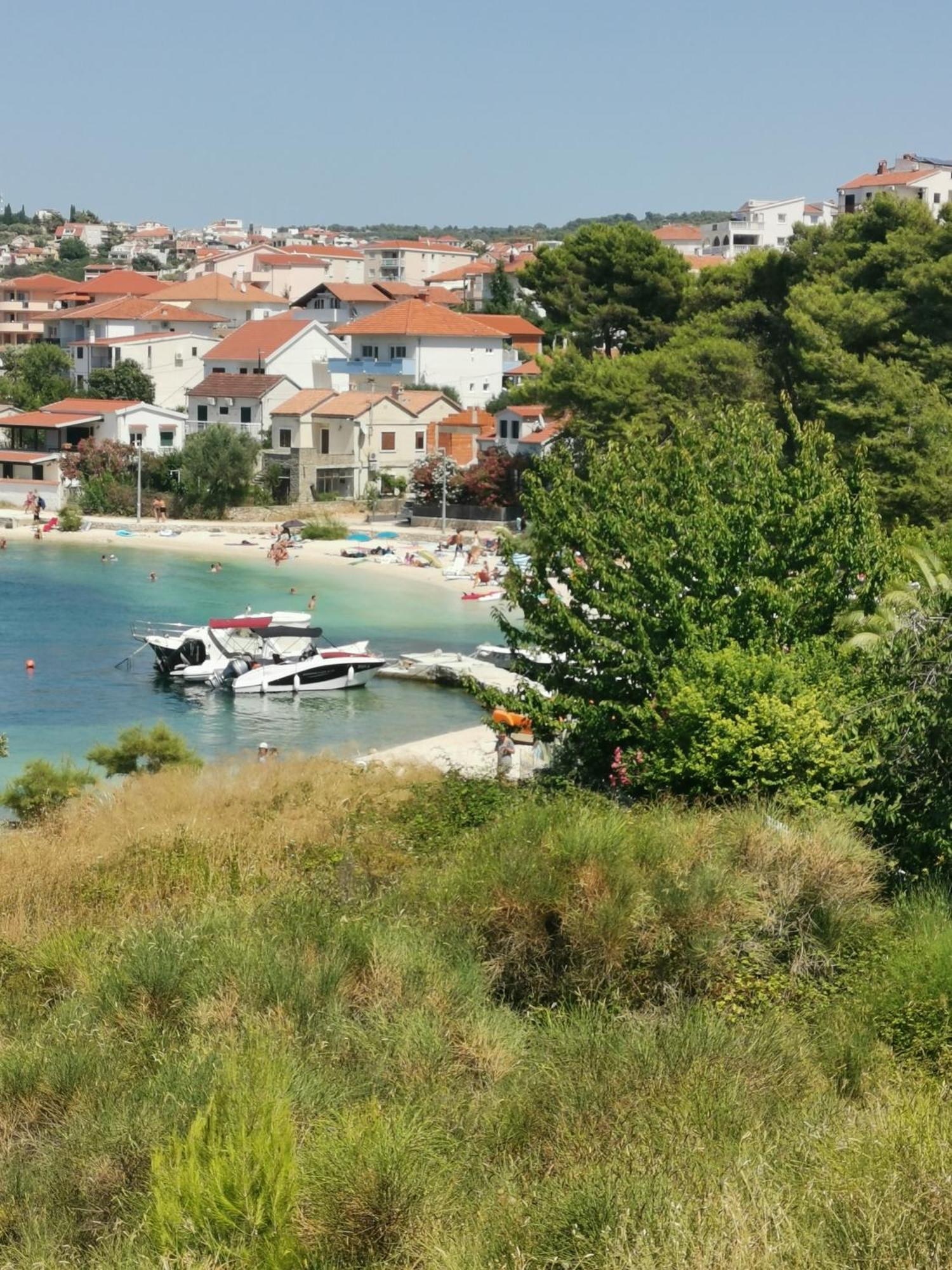 Apartment Croatika On The Beach Trogir Ngoại thất bức ảnh