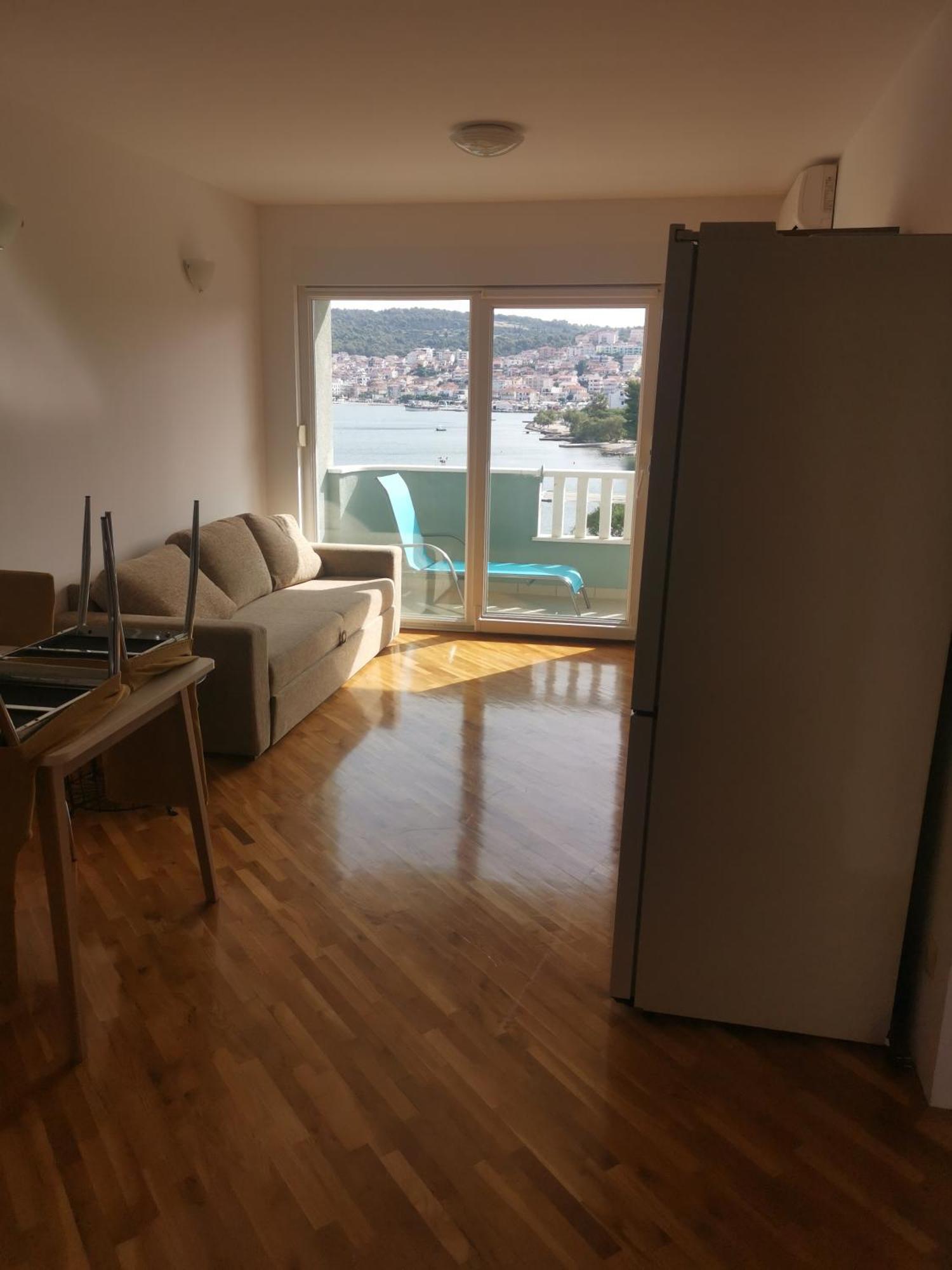 Apartment Croatika On The Beach Trogir Ngoại thất bức ảnh